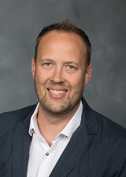 Matthew Van Eck